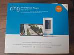 Ring Stick Up Cam Plug-In - Nieuw!, Ophalen of Verzenden, Nieuw, Binnencamera