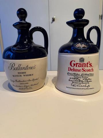 2 Whisky Kruiken - Grant's & Ballantine's beschikbaar voor biedingen
