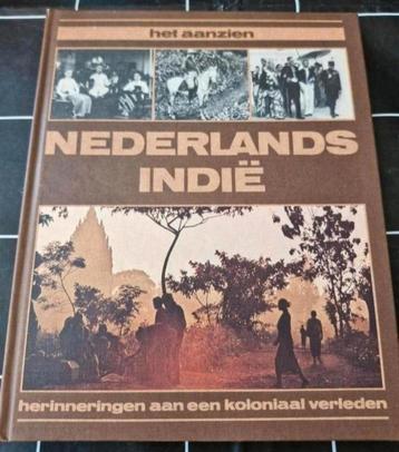 Boek Aanzien Nederlands Indië beschikbaar voor biedingen