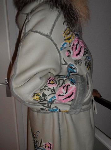 Exclusieve Opgewerkte Suède Superwarme Jas beschikbaar voor biedingen