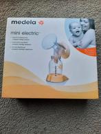 Medela mini electric borstkolf, Ophalen of Verzenden, Zo goed als nieuw, Borstkolf
