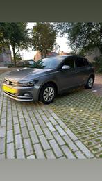 Volkswagen Polo 1.0 TSI 70KW 5D BMT 2018 Grijs, Auto's, Voorwielaandrijving, Stof, Zwart, 23 km/l