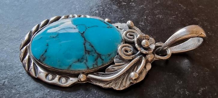 Zilveren vintage hanger turquoise ( navajo style ), Sieraden, Tassen en Uiterlijk, Kettinghangers, Zo goed als nieuw, Zilver, Zilver