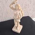 ANTIEKE STANDBEELD, Ophalen