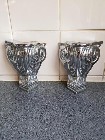 Oven sierpootjes. beschikbaar voor biedingen