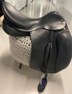 Dressuurzadel prestige 18”, Ophalen, Zo goed als nieuw, Dressuur