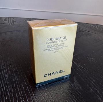 Chanel Sublimage L’essence de Teint BR12 nieuw twv €165,00 beschikbaar voor biedingen