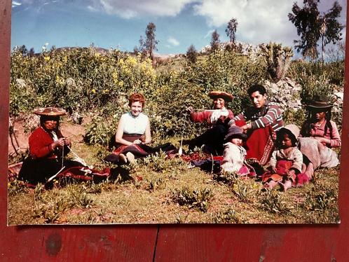 Aymara poncho uit Bolivia, oud gekocht in 1969 gerestaureerd, Antiek en Kunst, Kunst | Niet-Westerse kunst, Ophalen of Verzenden