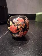 mooi des pots vaasje/ de hoogte is 11.5 cm, Overige kleuren, Aardewerk of Porselein, Ophalen of Verzenden, Zo goed als nieuw