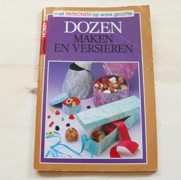 Boekje Dozen maken en versieren met patronen 31 blz   beschikbaar voor biedingen