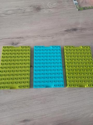 Lego Duplo bouwplaten  beschikbaar voor biedingen