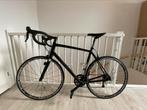 Trek Madone 2.1 uit 2014, Fietsen en Brommers, Fietsen | Racefietsen, Aluminium, Zo goed als nieuw, 57 tot 61 cm, Meer dan 20 versnellingen