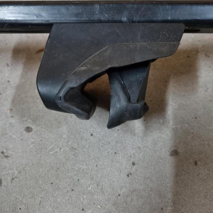 Thule dakdragers - verstelbaar,, Auto diversen, Dakdragers, Gebruikt, Ophalen of Verzenden