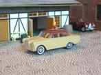 Mercedes Benz 190 / 200 D W110 Heckflosse Luxus two-tone, Hobby en Vrije tijd, Modelauto's | 1:87, Ophalen of Verzenden, Zo goed als nieuw