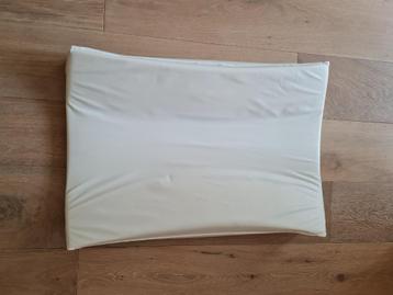 Verschoonkussen / aankleedkussen beschikbaar voor biedingen