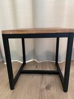 Bijzettafel met zwart metalen onderstel van Maison du Monde, 50 tot 100 cm, Vierkant, Ophalen of Verzenden, Zo goed als nieuw