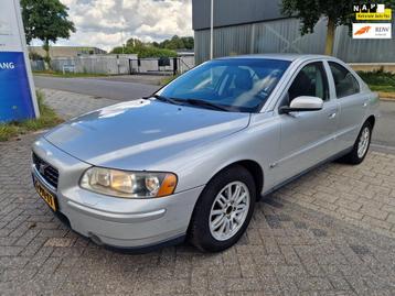 Volvo S60 2.4 Sports Edition, Apk, Nap, Zeer goed rijdend In beschikbaar voor biedingen
