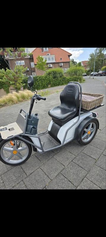 Scootmobiel Kyburz Switzerland  beschikbaar voor biedingen