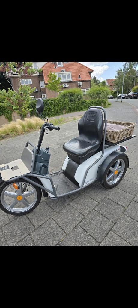 Scootmobiel Kyburz Switzerland, Diversen, Rolstoelen, Zo goed als nieuw, Elektrische rolstoel, Ophalen of Verzenden