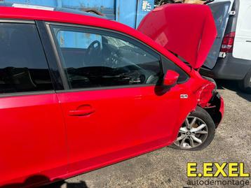 Deur rechts voor Seat MII 2011-2019 rood beschikbaar voor biedingen