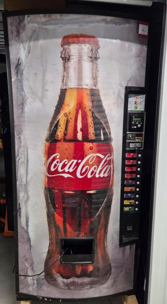 Coca-Cola Frisdrankautomaat met Nayax PIN, Verzamelen, Automaten | Overige, Ophalen