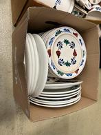 Oud Boerenbont Servies met Beschadigingen, Huis en Inrichting, Ophalen, Gebruikt, Div, Bord(en)