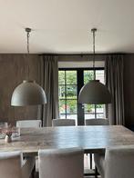 2 hanglampen grijs/taupe, Huis en Inrichting, Lampen | Hanglampen, Ophalen, Gebruikt, Landelijk / modern /industrieel, Metaal