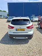 Nissan Qashqai 1.2 Dig-t 85KW 2WD CVT 2015 Wit, Auto's, Nissan, Automaat, 680 kg, 4 cilinders, Wit