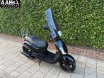 Sym Fiddle 2 2022 6584km brom 45km/u - Windscherm smoke, Fietsen en Brommers, Scooters | SYM, SYM, Onbekend, 49 cc, Zo goed als nieuw