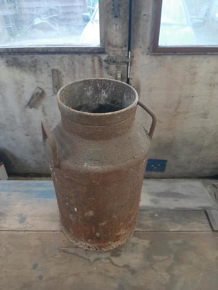Oude Melkbus voor Carbid Schieten, Antiek en Kunst, Curiosa en Brocante, Ophalen