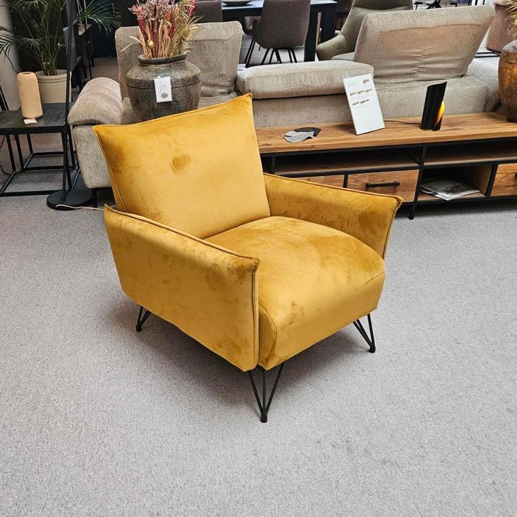 Fauteuil Siena fluweel geel, Huis en Inrichting, Fauteuils, Zo goed als nieuw, Stof, 50 tot 75 cm, Minder dan 75 cm, Ophalen