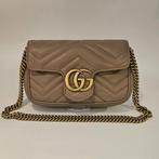 Gucci GG Marmont super mini bag 476433 | Nette Staat, Gucci, Gebruikt, Support@gucci.com, 30 Avenue Montaigne
75008 Paris