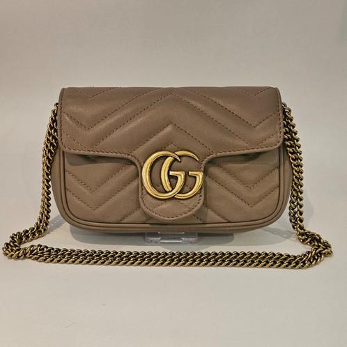 Gucci GG Marmont super mini bag 476433 | Nette Staat, Sieraden, Tassen en Uiterlijk, Tassen | Damestassen, Gebruikt