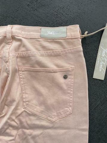 F574 Nieuw jeans Jade Twelve: maat 26=XS=34 broek licht-roze beschikbaar voor biedingen