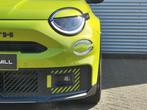 Abarth 600e Scorpionissima 54kWh 280pk | SABELT SPORTSTOELEN, Auto's, Abarth, 12 maanden, Zwart, Nieuw, SUV of Terreinwagen