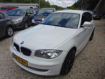 BMW 1-serie 116i High Executive, Airco, Cruise control, 1e E beschikbaar voor biedingen