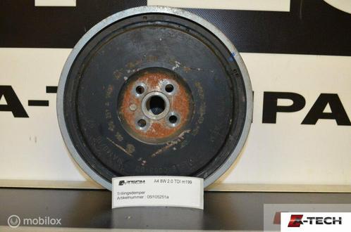 Trillingsdemper  Audi A4 Avant B9 2.0 TDI  05l105251a, Auto-onderdelen, Motor en Toebehoren, Audi, Gebruikt, Ophalen of Verzenden