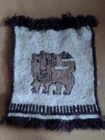 retro wollen wandkleed afb. mythologische leeuw 65 x 50 cm, Ophalen, Huis en Inrichting