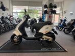 piaggio zip 25|45km 4T 2V BJ 2014 van 1e eig met 920 KM, Fietsen en Brommers, Scooters | Piaggio, Ophalen, Maximaal 45 km/u, Zip