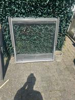 Oude velux dakramen, Gebruikt, Raamkozijn, Hout, Ophalen