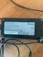 Oplader batavis fiets 3 pins, Fietsen en Brommers, Fietsaccessoires | Fietsaccu's, Ophalen, Zo goed als nieuw