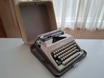 Zeer fraaie Olympia Monica typemachine in opbergkoffer izgst, Diversen, Typemachines, Ophalen of Verzenden, Zo goed als nieuw