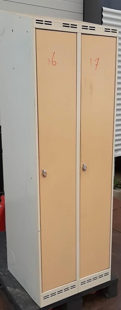 Stalen kleding lockerkast met 2 deuren hang/leg, Huis en Inrichting, Kasten | Lockerkasten, Gebruikt, Ophalen