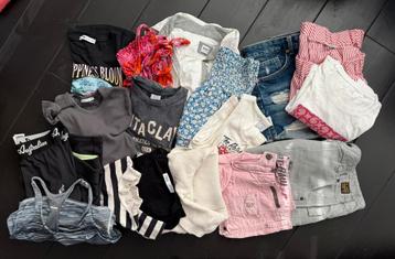 Kleding pakket | 18 stuks | maat M | selectie | beschikbaar voor biedingen