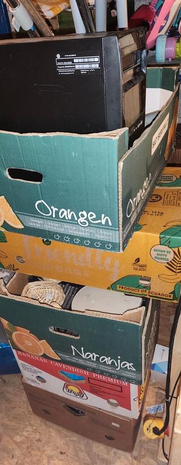 Rommelmarkt Spullen - Diverse Items beschikbaar voor biedingen