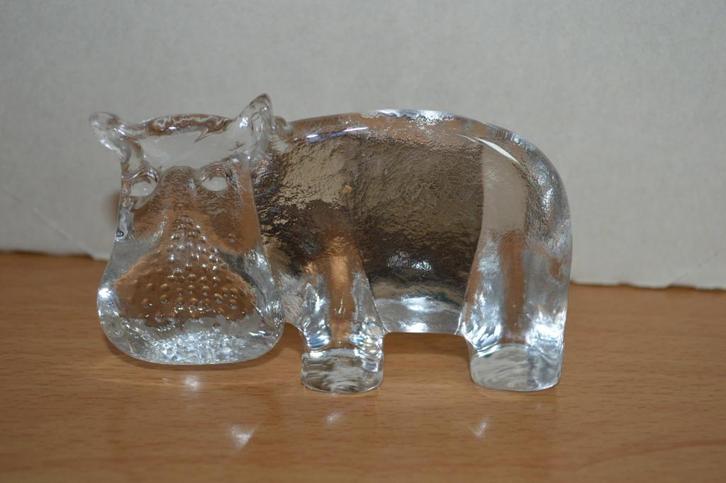 mooi Zweeds design  glazen nijlpaard, Antiek en Kunst, Antiek | Glas en Kristal, Ophalen of Verzenden
