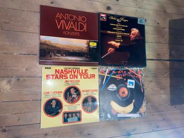 Klassieke en Country LP's - Vivaldi, Karajan, Nashville, KvK beschikbaar voor biedingen