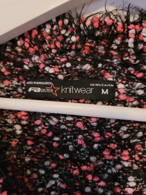 FB sister leuk zwart roze gebreid knobbeltjes vest mt M ipst, Kleding | Dames, Truien en Vesten, Gedragen, Maat 38/40 (M), Zwart