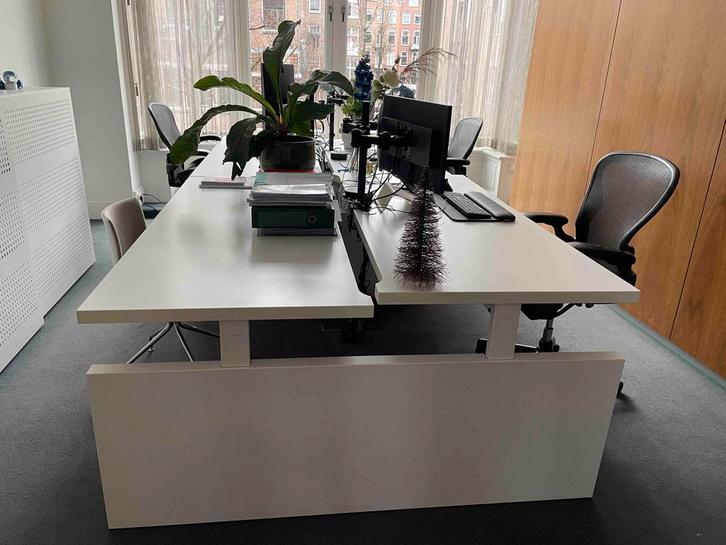 Meerdere Lensvelt Bureaus & kasten - In hoogte verstelbaar, Zakelijke goederen, Kantoor en Winkelinrichting | Kantoormeubilair en Inrichting