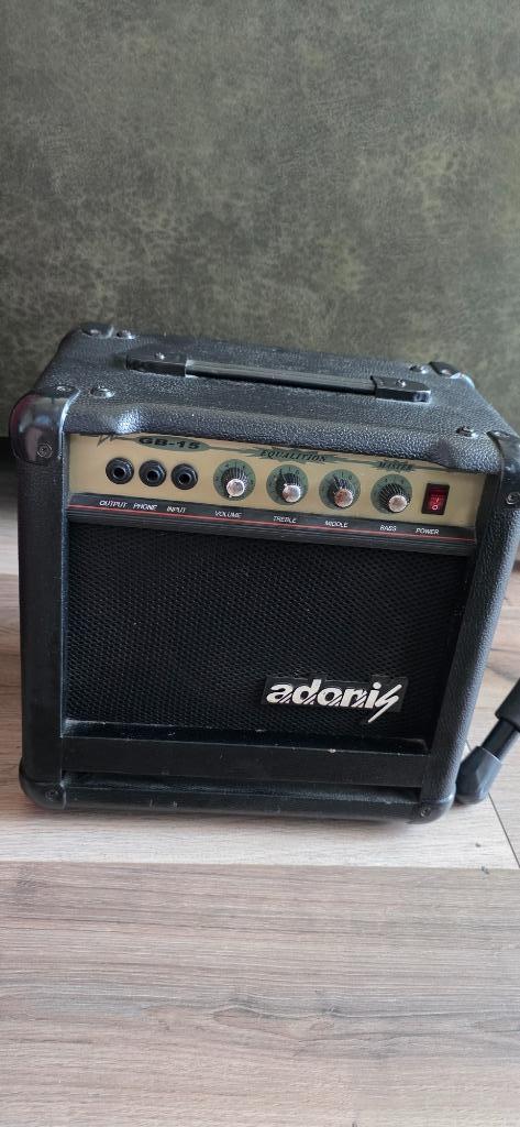 Adonis GB-15 versterker, Muziek en Instrumenten, Versterkers | Bas en Gitaar, Gebruikt, Gitaar, Minder dan 50 watt, Ophalen